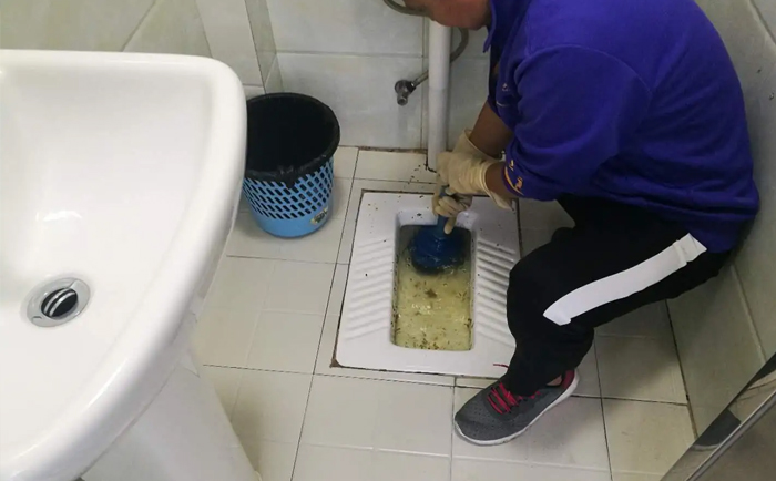 柳北疏通蹲坑