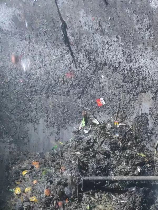 柳北污水池清理